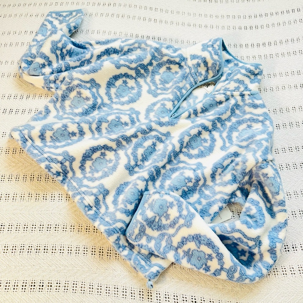 Blue and White floral Patterned fleece front zip Pullover